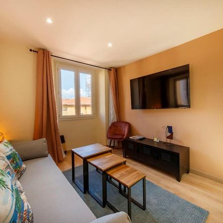 06A2 - Heart Of Old Nice Beautiful Renovated Apartment Екстер'єр фото